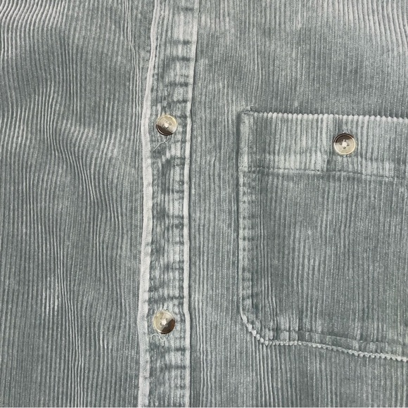 Sage Green Corduroy Shirt from Urban Outfitters - Picture 4 of 7
